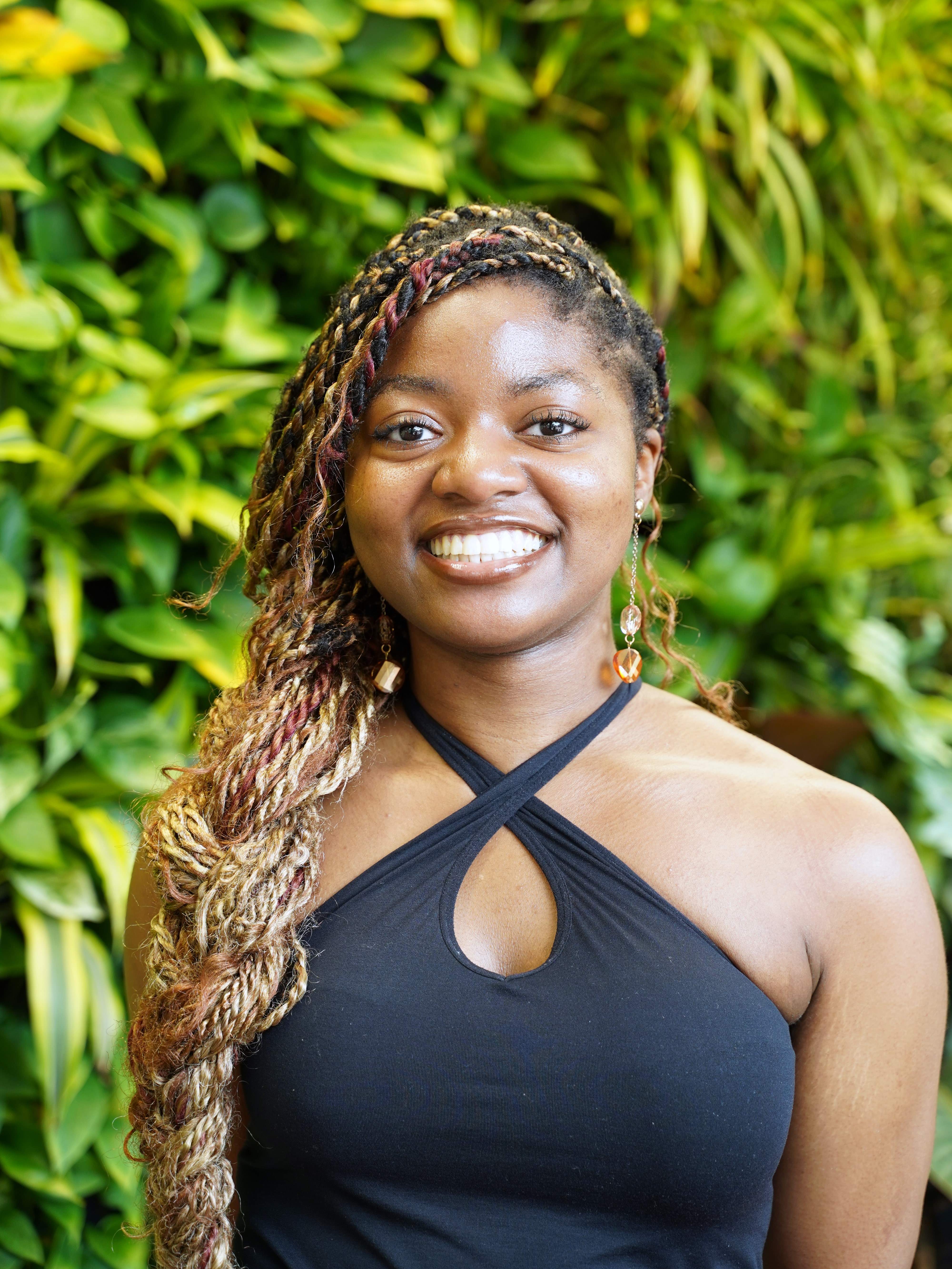 Headshot of Jasmine Emeruwa